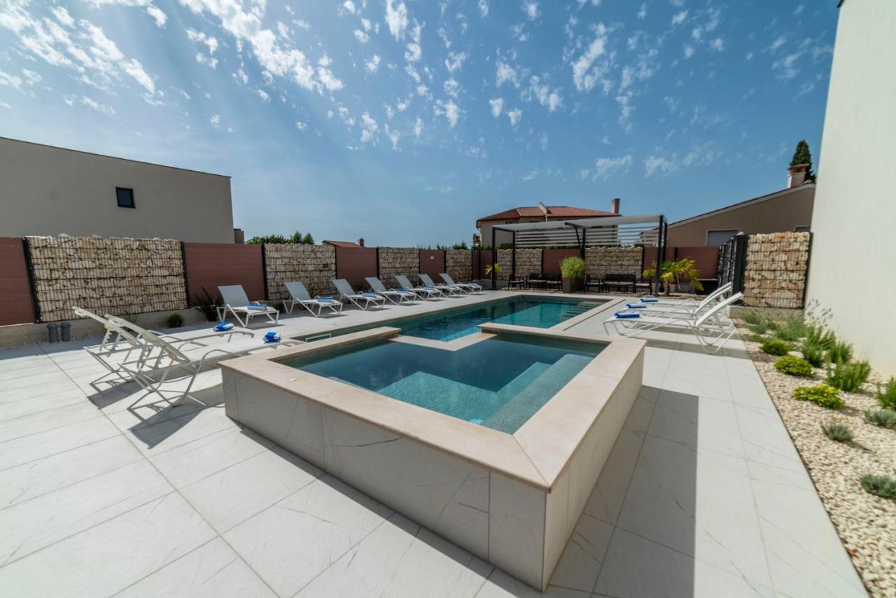 PINNA RESIDENCE - Datul Pula Bagian luar foto